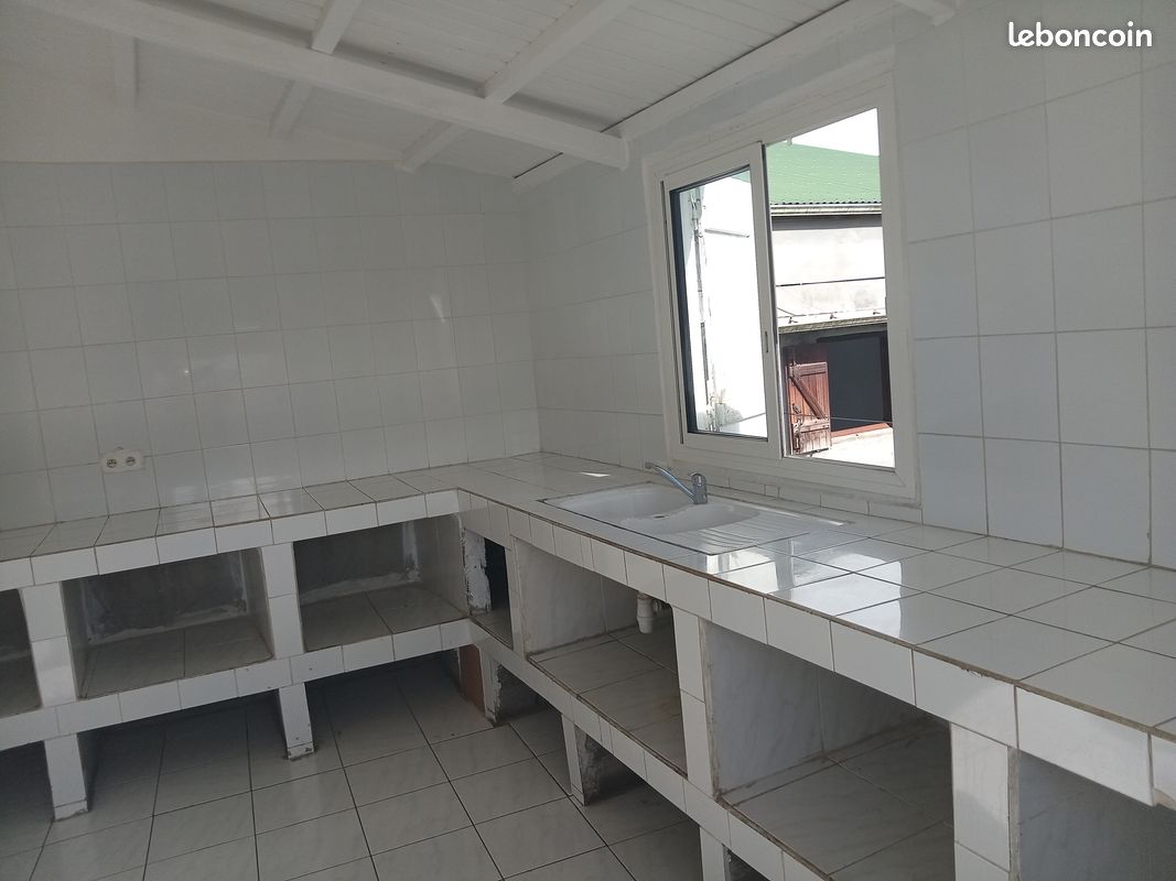 Maison 3 pièces 53 m² · aux Abymes · 53 m² · 800 €/mois