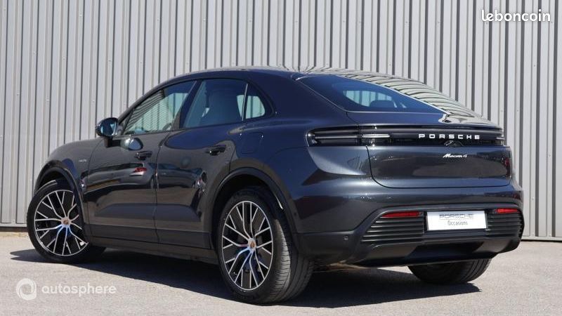 Porsche Macan 408ch 4 MY25 (image 3)