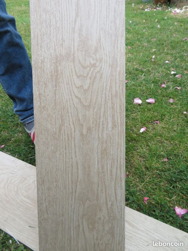 Carrelage imitation parquet neuf (image 1)