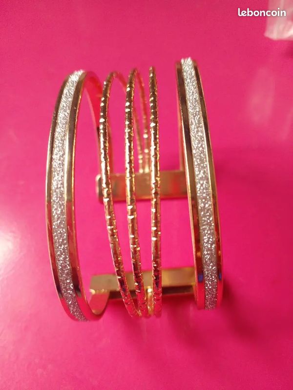 Bracelet Géométrique Creux (image 4)