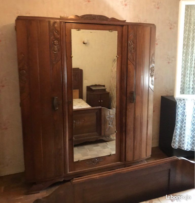 Armoire bois massif (image 1)