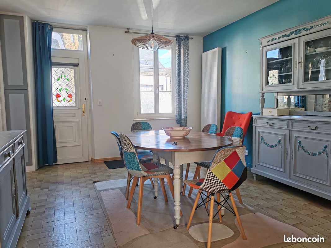 Maison 4 pièces 68 m² · à Écommoy · 68 m² · 120 000 €