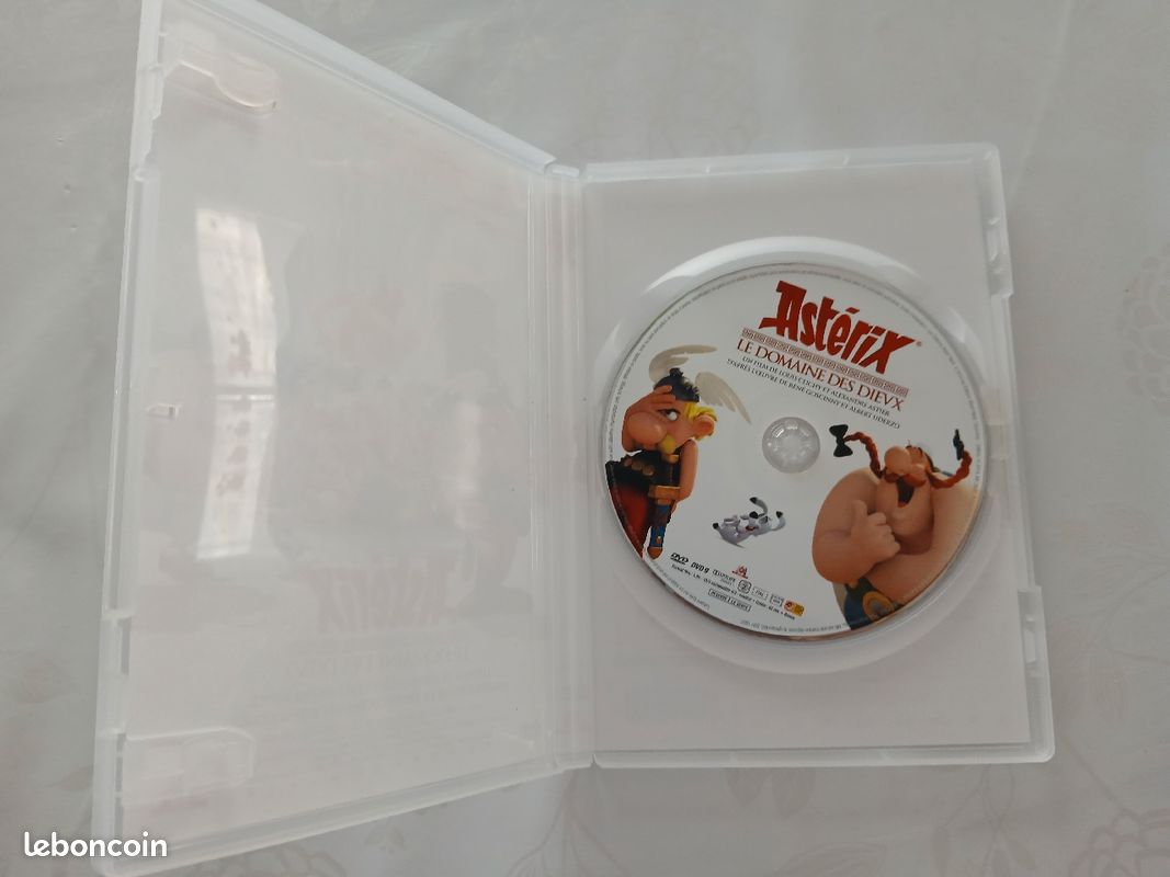 DVD NEUF Astérix Le domaine des Dieux (image 3)