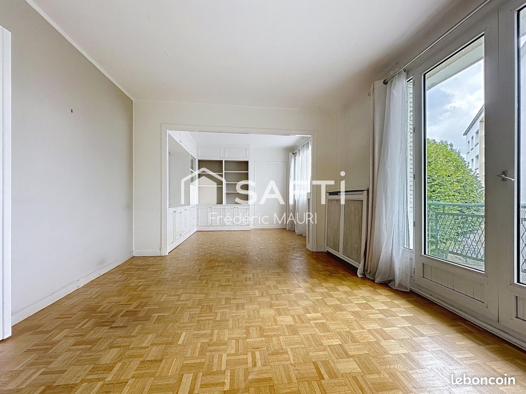 Appartement 4 pièces 85 m² · à Garches · 85 m² · 1 950 €