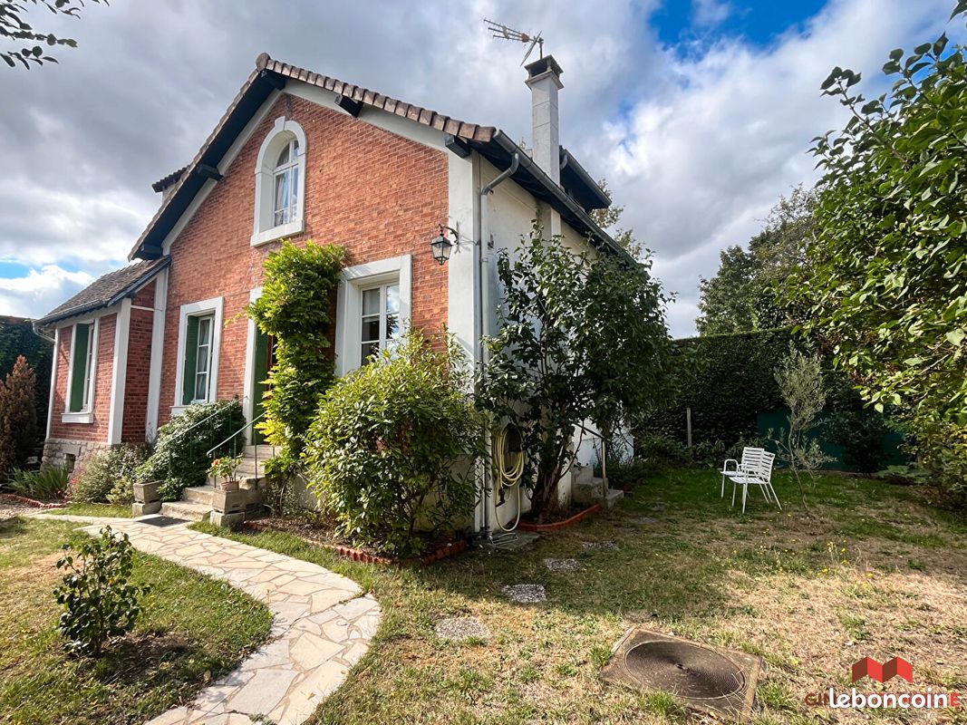 Maison 5 pièces 105 m² · à Bougival · 105 m² · 650 000 €