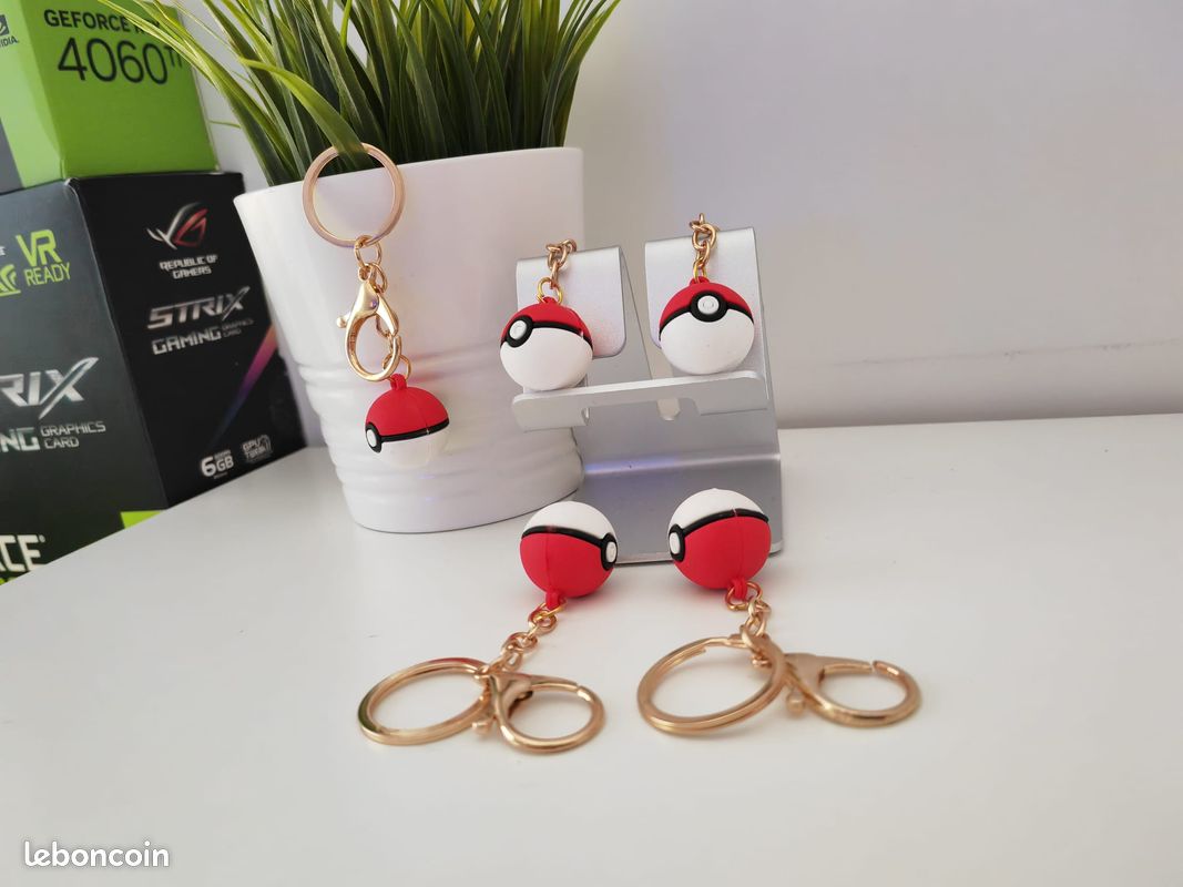 Porte-clés Pokémon modèle Pokeball (image 4)
