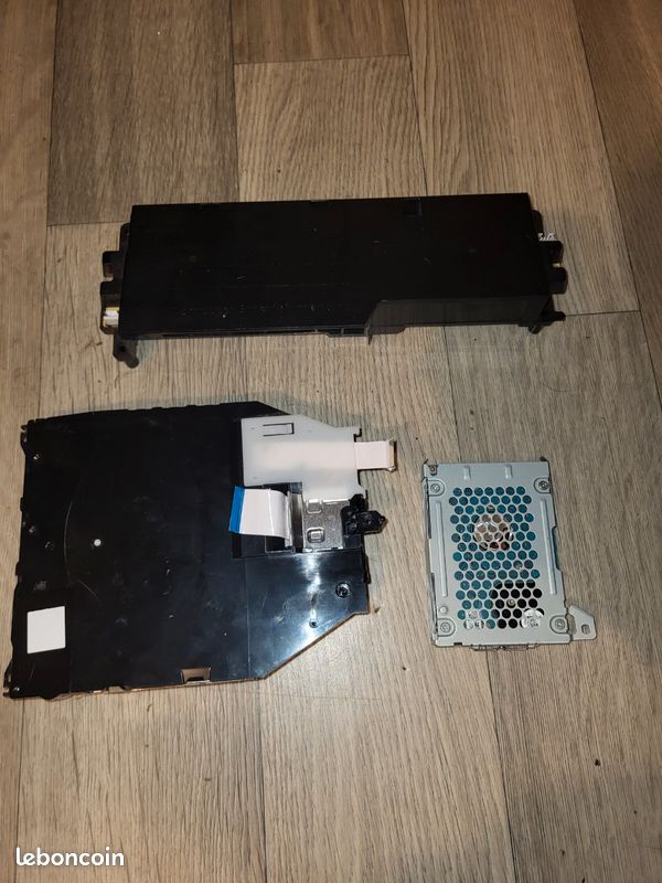 Lot de pièces ps3 slim (image 3)
