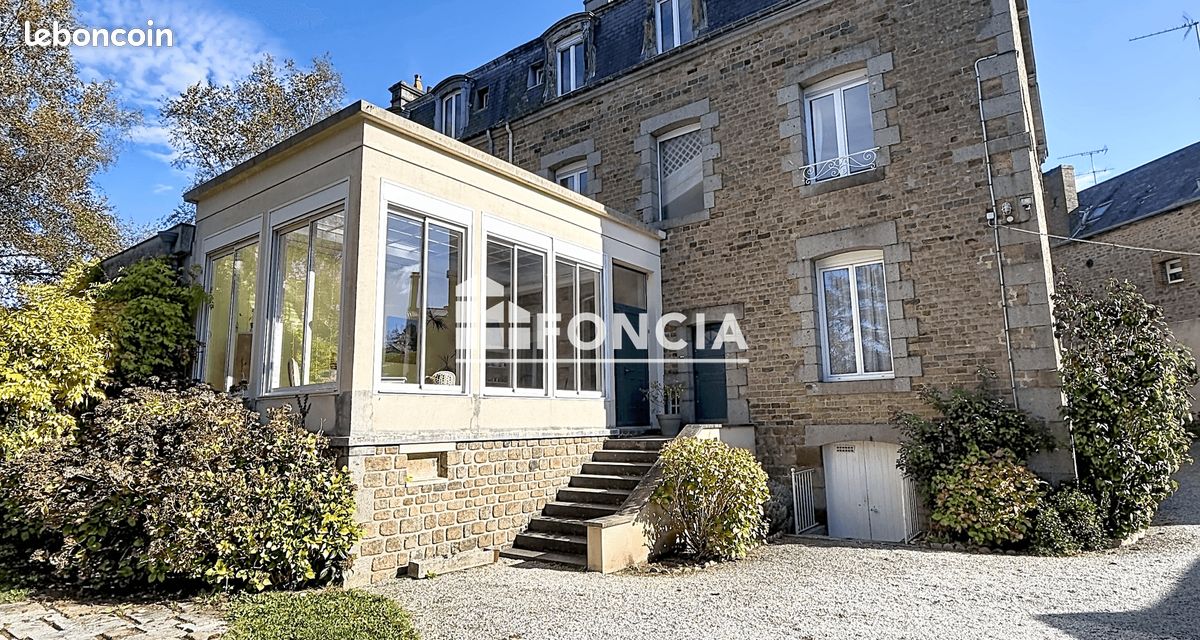 Maison 8 pièces 336 m² · à Flers · 336 m² · 333 900 €