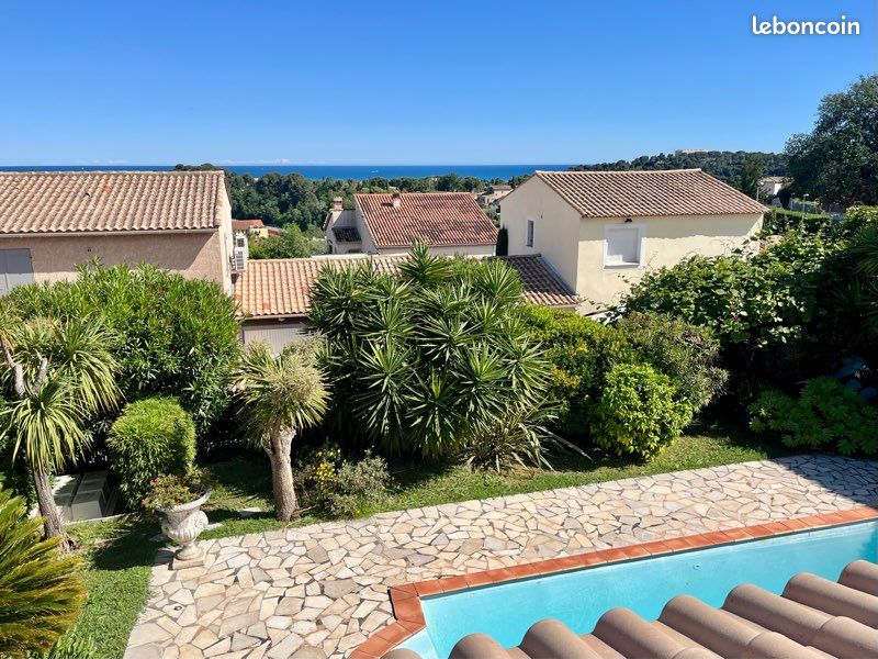Maison 5 pièces 128 m² · à Cagnes-sur-Mer · 128 m² · 760 000 €