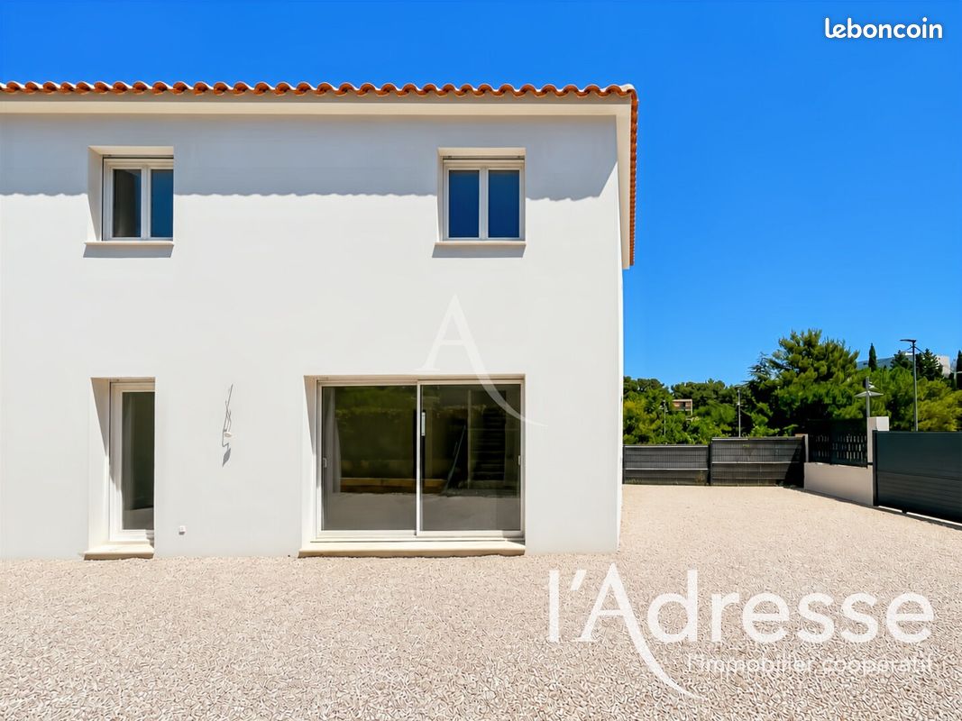 Maison 4 pièces 93 m² · à Aubagne · 93 m² · 369 000 €
