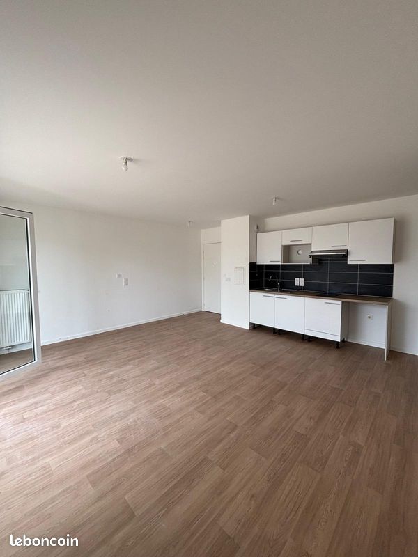 Appartement 2 pièces 45 m² · à Montataire · 45 m² · 703 €/mois