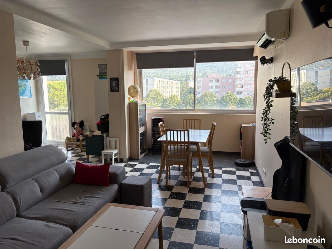 Appartement 5 pièces 78 m² · à Aubagne · 78 m² · 200 000 €