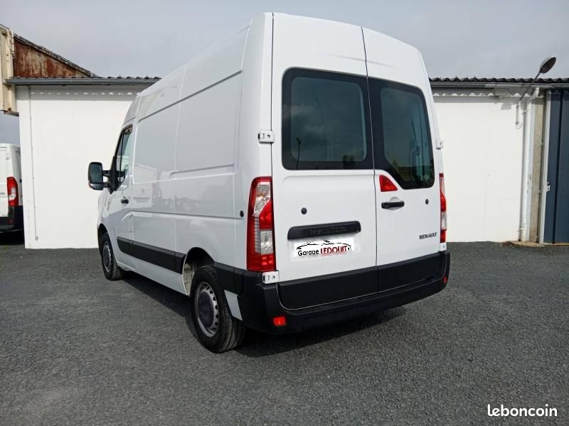 Renault Master Fg 18 325 HT L1H2 2.3 Blue dCi 135ch Confort (image 3)