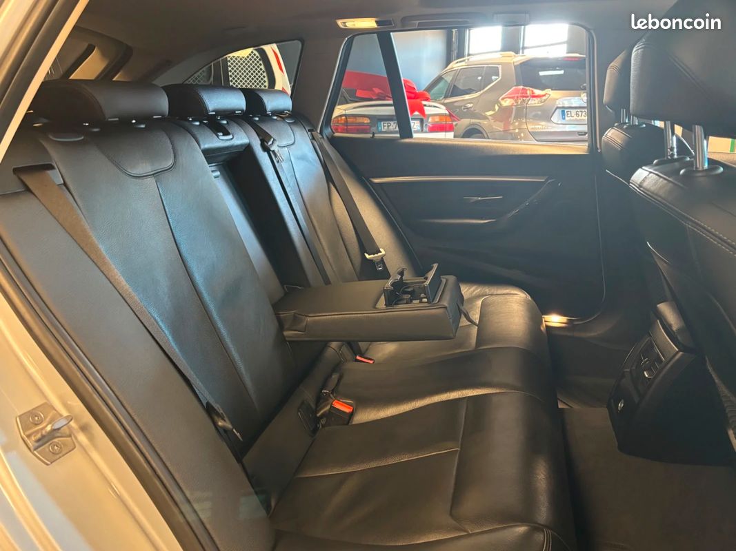 BMW SERIE 3 TOURING F31 LCI2 330i xDrive 252 ch BVA8 Lounge (image 10)