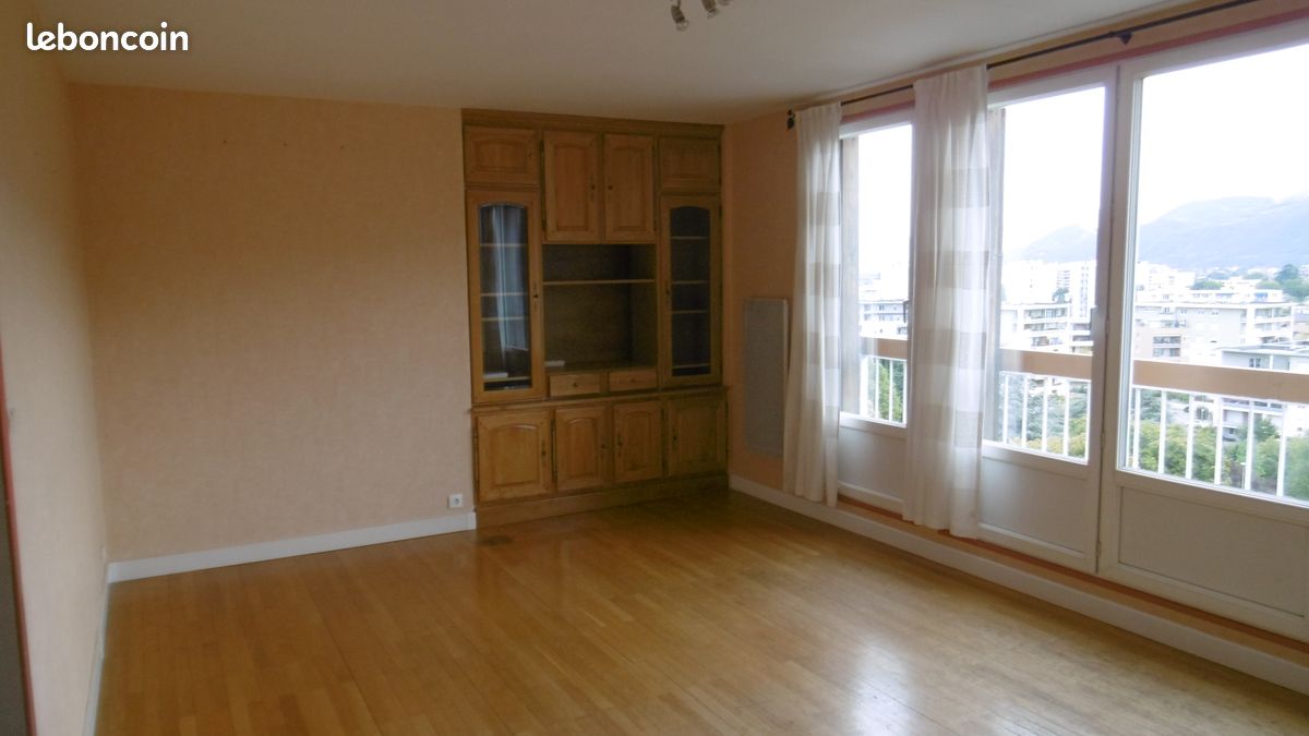 Appartement 4 pièces 87 m² · à Échirolles · 87 m² · 140 000 €
