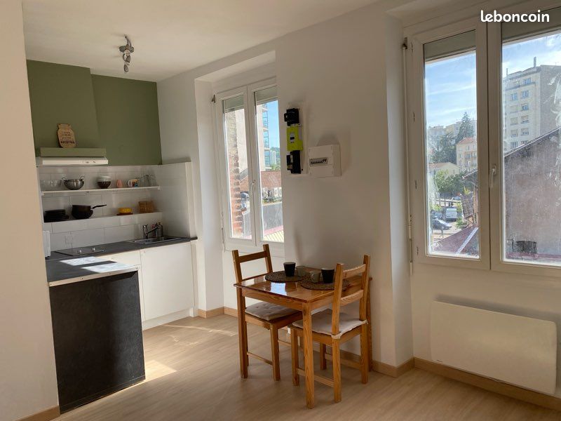 Appartement 1 pièce 25 m² · à Saint-Étienne · 25 m² · 49 000 €