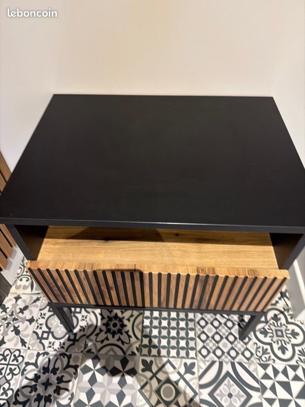 Table de chevet (image 4)
