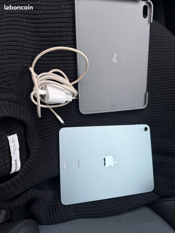 IPad Air 6ème Génération (M2) 11 Pouces Wi-Fi 256 Go – Neuf, Boîte Ouverte – Argent/Gris Sidéral