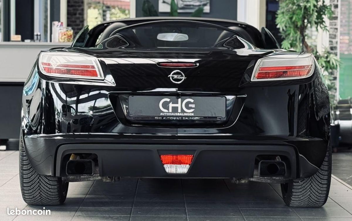 Opel GT - CAMÉRA DE RECUL 264 CV BVM - Voitures