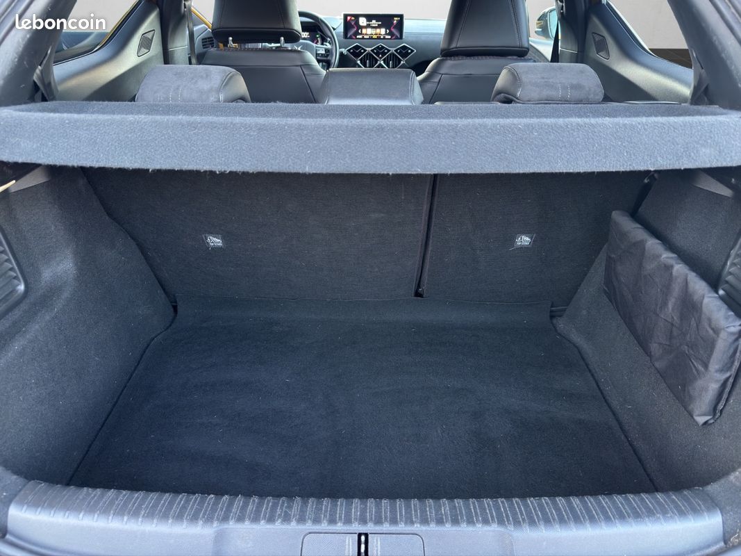 DS DS3 CROSSBACK PureTech 130 EAT8 So Chic (image 17)