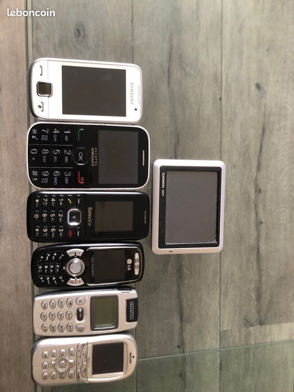 Lot de téléphone (image 1)