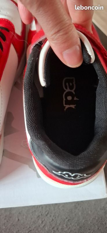 Baskets. Taille 34. Marque Kappa
10 (image 14)