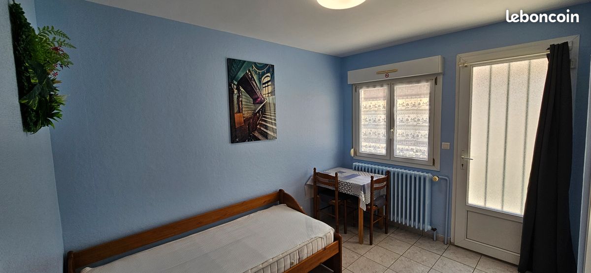 Appartement 1 pièce 15 m² · à Vesoul · 15 m² · 350 €