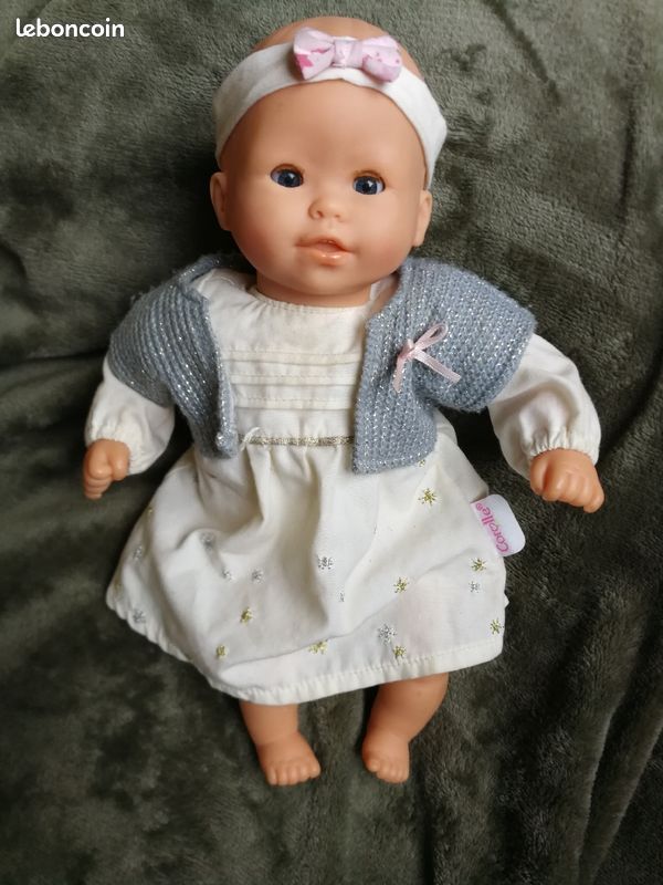 Petite poupée Corolle en tbe (image 1)