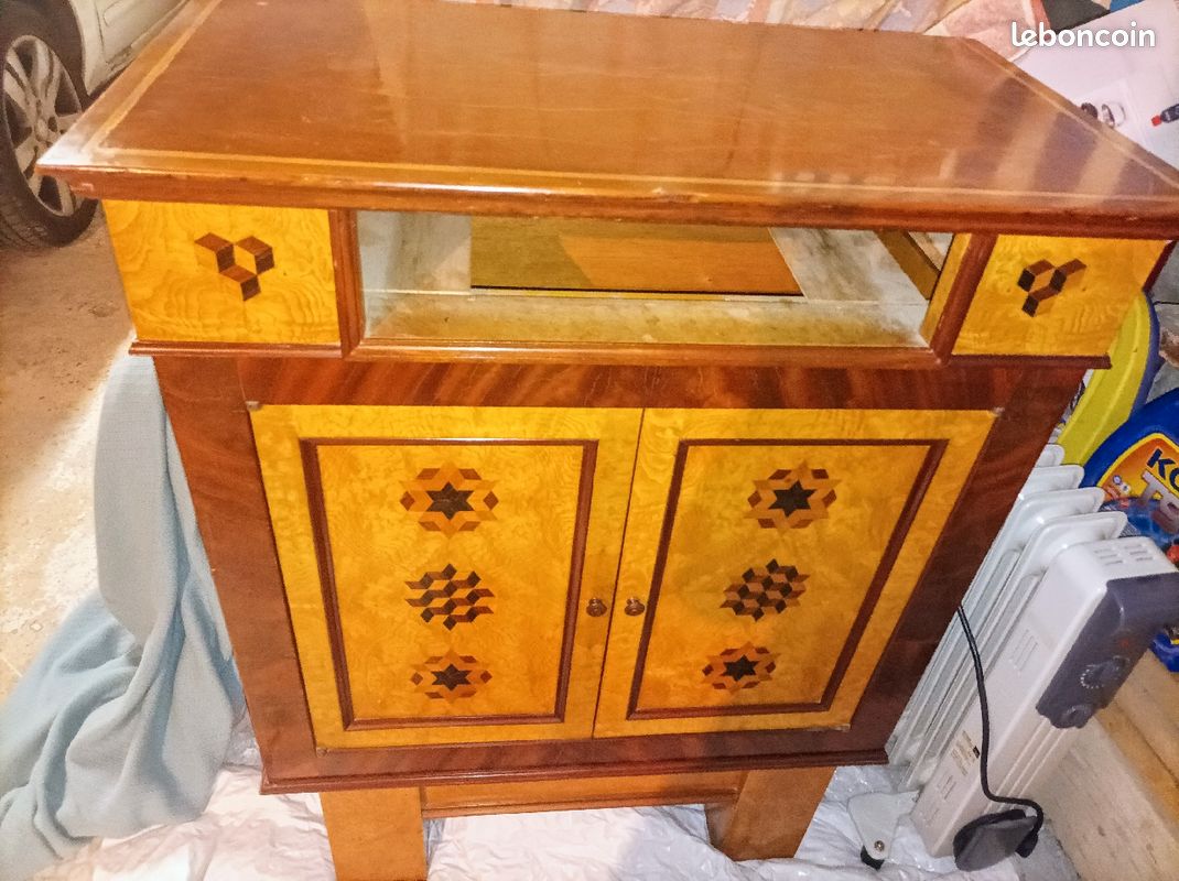 Meuble en acajou marketé Art Déco (image 1)