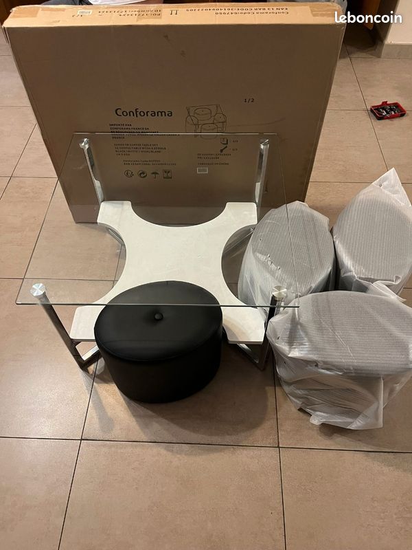 Table basse neuve avec tabouret (image 2)