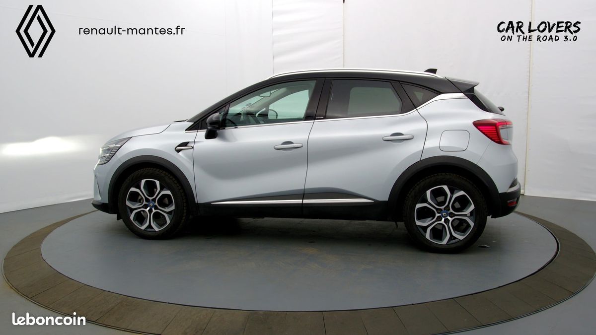 RENAULT Captur E-Tech Plug-in 160 Intens (image 27)