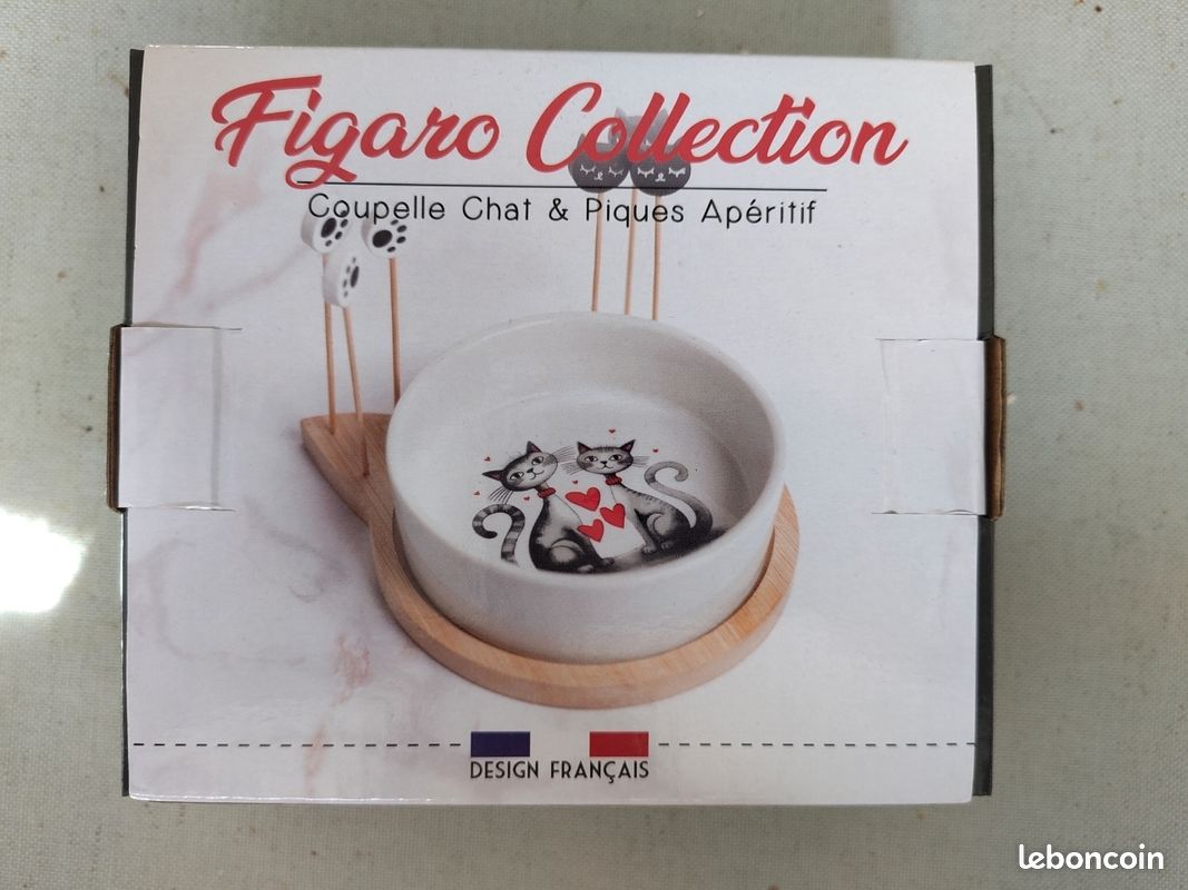 Vends coupelle chat et piques apéritif (image 1)