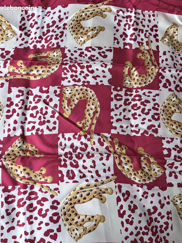 FOULARD CARRÉ CARTIER PANTHÈRE Soie 66cm VINTAGE 2002 | NEUF AVEC BOÎTE et DOCS (image 8)