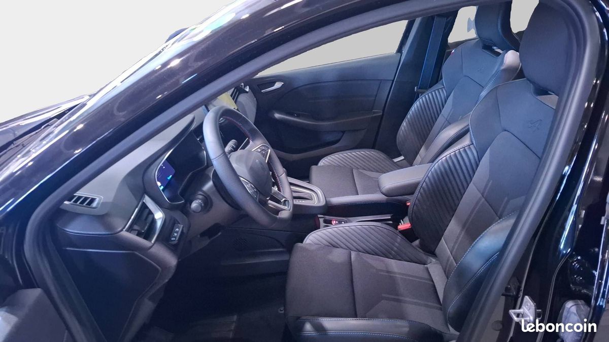 Renault clio v esprit alpine full hybrid e tech (image 10)