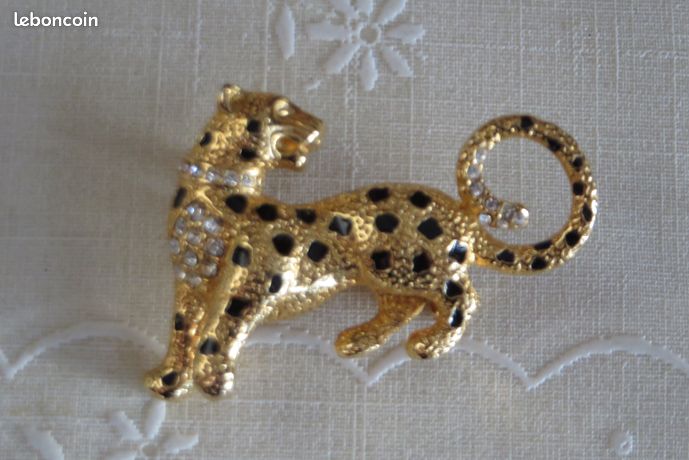 Broche Panthère Dorée Avec Collier Et Strass - Bijou Fantaisie Animalier - Neuf