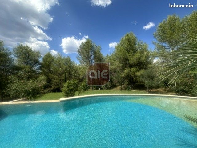Maison 7 pièces 245 m² · à Prades-le-lez · 245 m² · 980 000 €