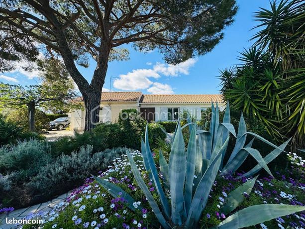 Villa 5 pièces 145 m²