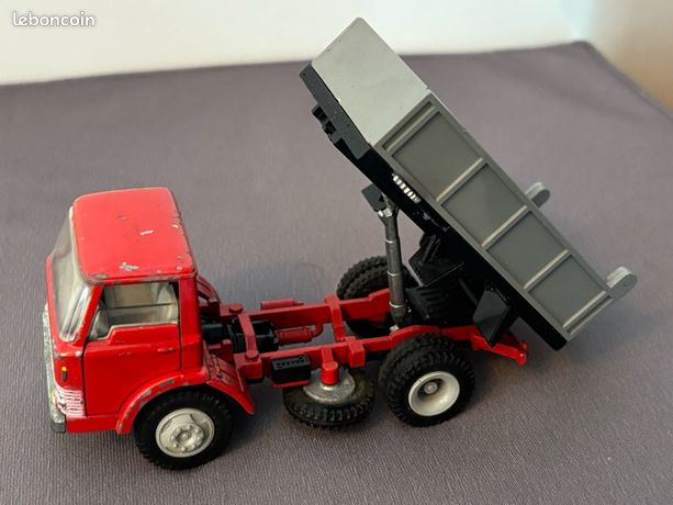 Camion Benne Tekno Ford D800 1/43 - Métal - Chantier TP - Sans Boîte