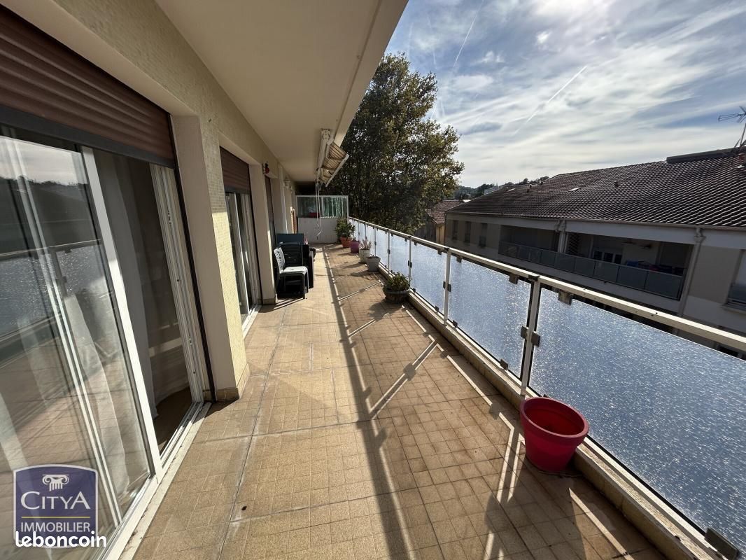 Appartement 4 pièces 76 m² · à La Seyne-sur-Mer · 76 m² · 195 000 €