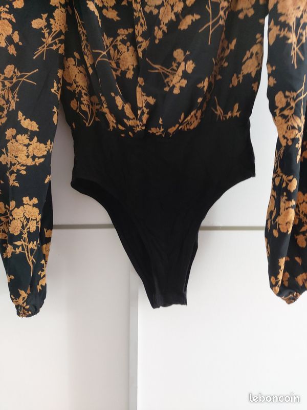 BODY SHEIN Taille 36 (image 4)