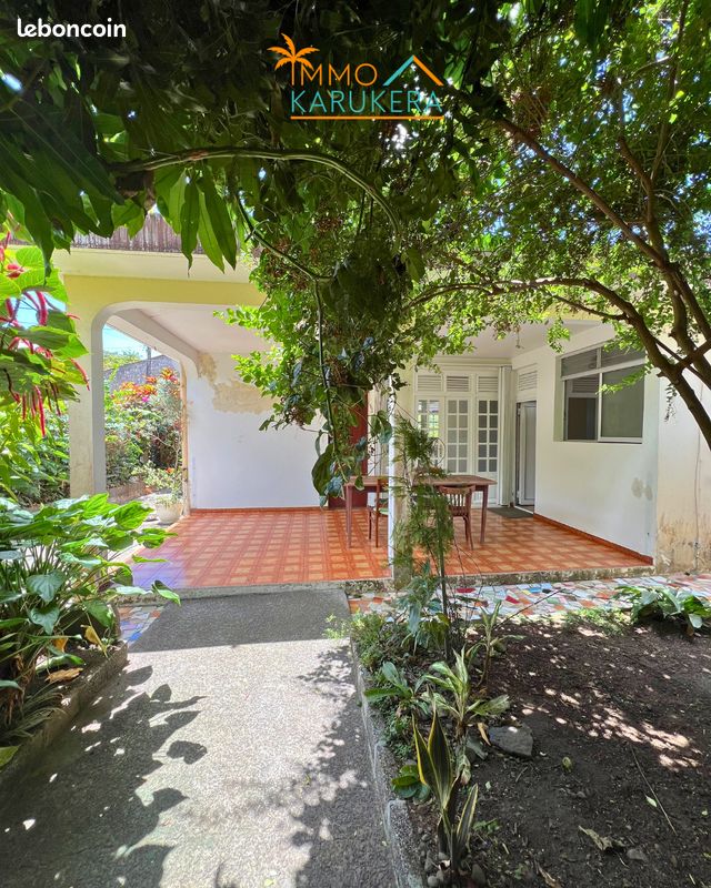 Maison 6 pièces 155 m² · à Gourbeyre · 155 m² · 321 000 €