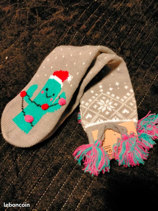 Chaussettes antidérapantes neuves (image 1)