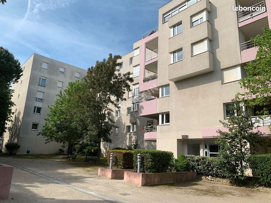 Appartement 3 pièces 76 m² · à Toulouse · 76 m² · 823 €/mois