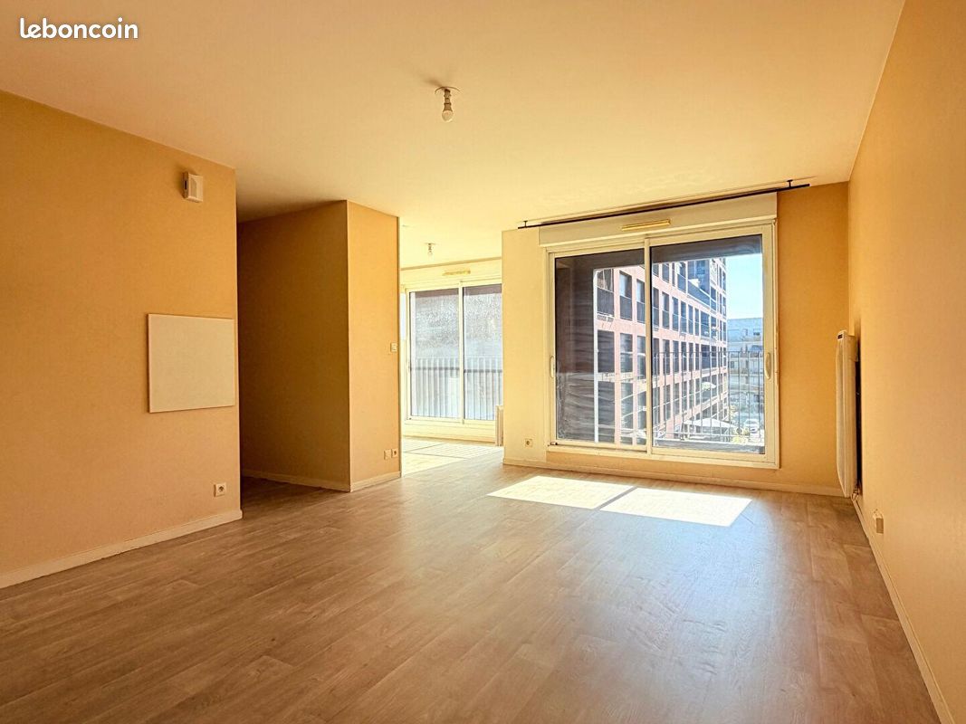 Appartement 3 pièces 60 m² · à Saint-Jacques-de-la-Lande · 60 m² · 136 240 €