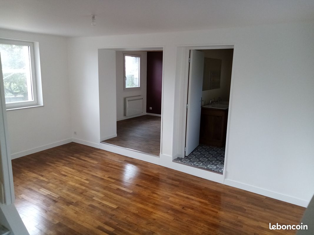 Maison 5 pièces 88 m² · à Montcel · 88 m² · 800 €