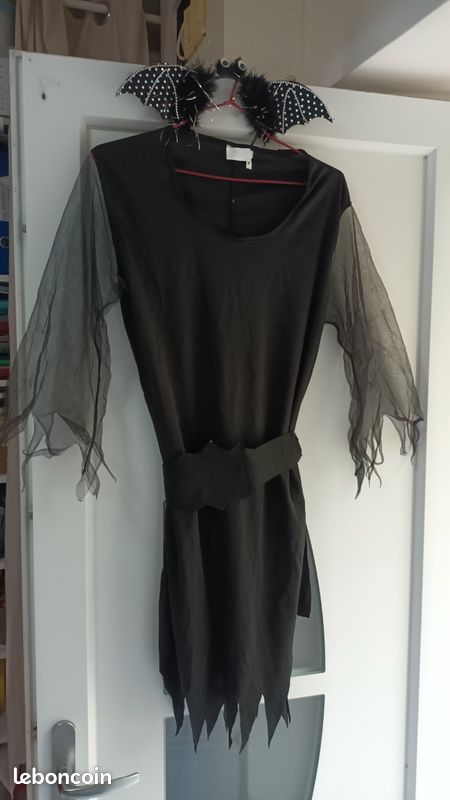 Déguisement robe noire halloween carnaval sorcière (image 3)