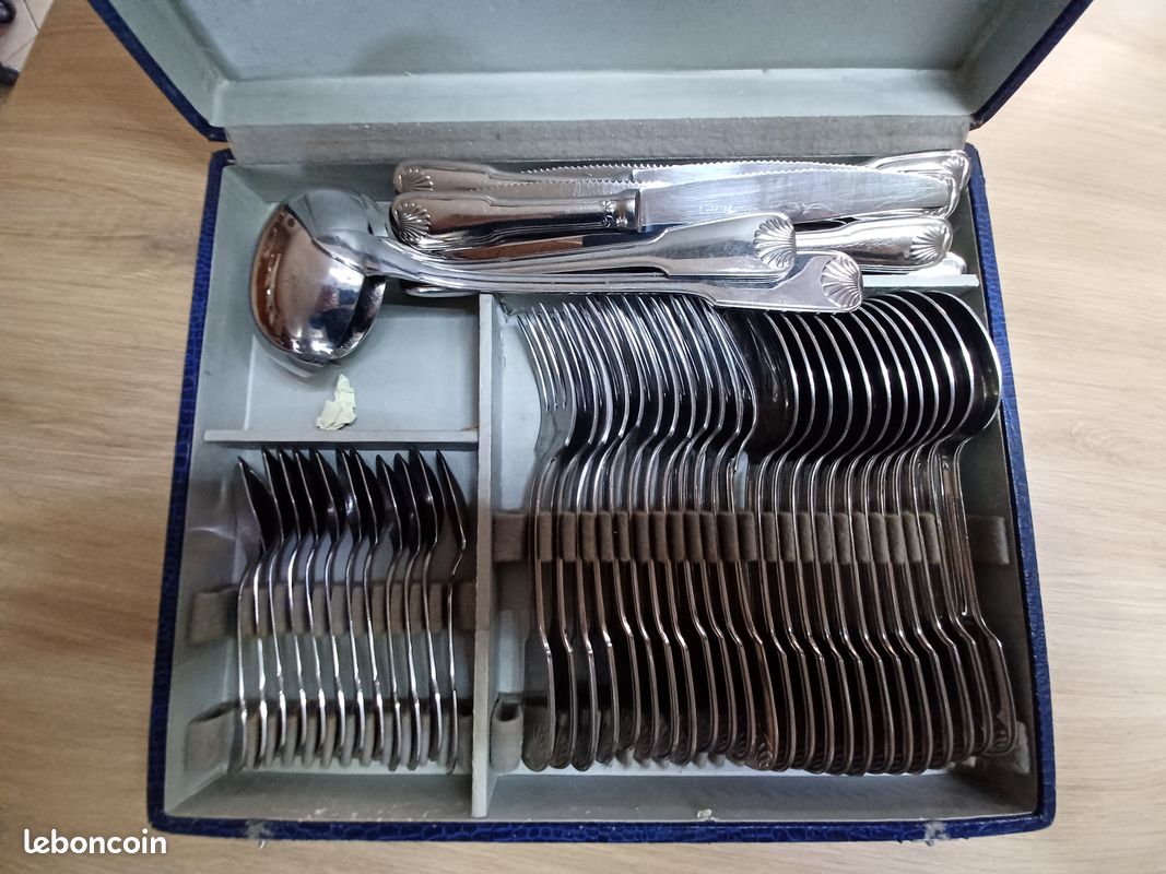 Tres belle ménagère style coquille en inox n° 414 (image 3)