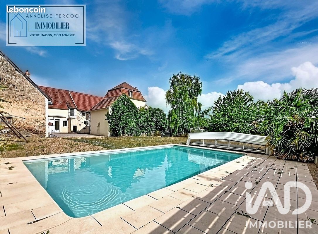 Propriété 14 pièces 367 m² (image 2)