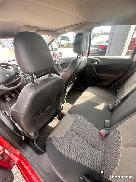 Citroen C3 1.0 VTI PURETECH ATTRACTION (image 6)