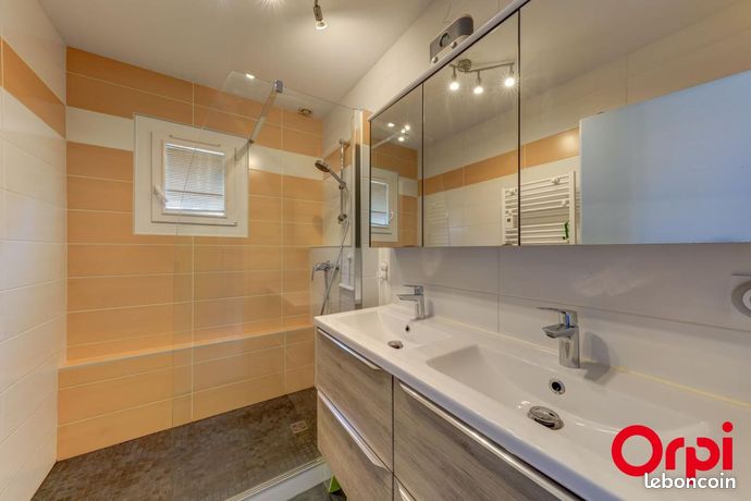 Maison 4 pièces 90 m² — 12